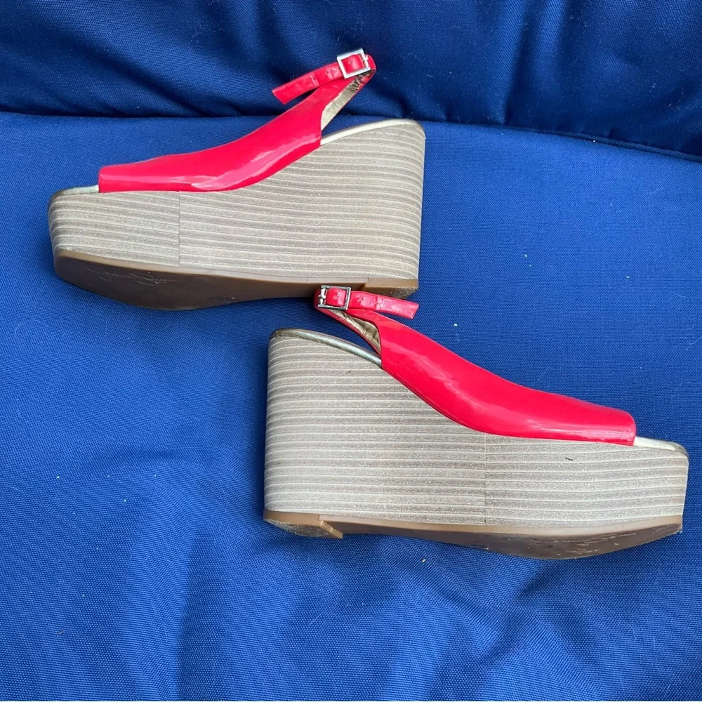 Jessica Simpson 5 1/2 Fushia Open Toe Wedges - Picture 6 of 7